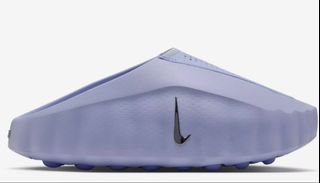 (Category: ) located in . Submitted by hypedxda_sneakers (Listing ID 1464738669, Image 1). Description: .