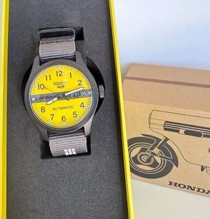 （分類：）位於 。 由 watch_outz 提交（商品編號 1464611907，圖片 1）。簡介： 。