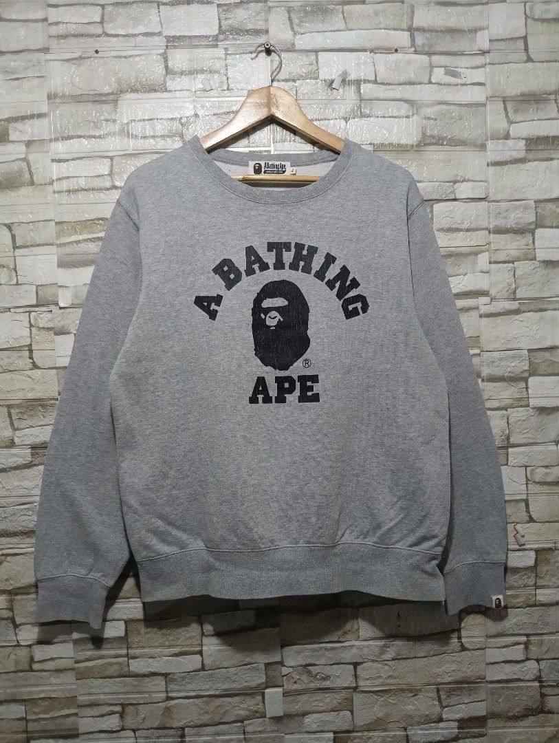 A BATHING APE Pullover (Category: Coats, Jackets and Outerwear) located in Manila. Submitted by 322thriftshop (Listing ID 1464673025, Image 1). Description: BAPE • L'28 x W'24 • SIZE: XL •COLOR RATE: 9.5/10 •CONDITION: GOOD •ISSUE: Hairlines.
