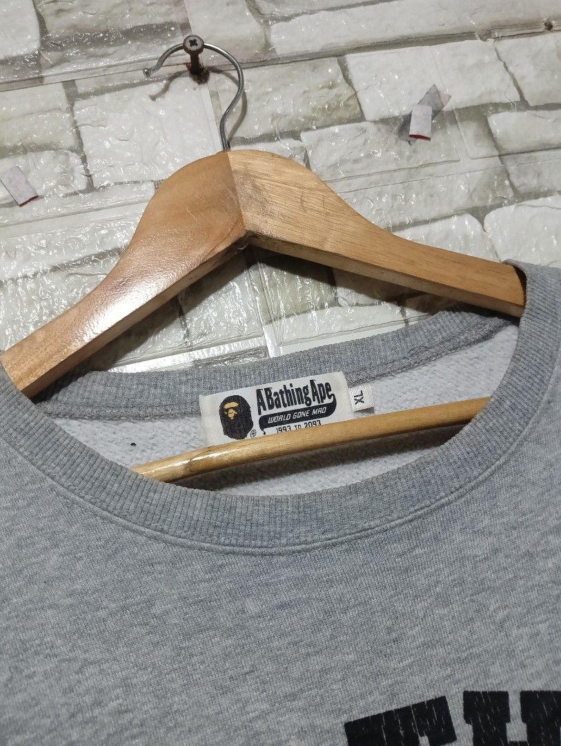 A BATHING APE Pullover (Category: Coats, Jackets and Outerwear) located in Manila. Submitted by 322thriftshop (Listing ID 1464673025, Image 2). Description: BAPE • L'28 x W'24 • SIZE: XL •COLOR RATE: 9.5/10 •CONDITION: GOOD •ISSUE: Hairlines.