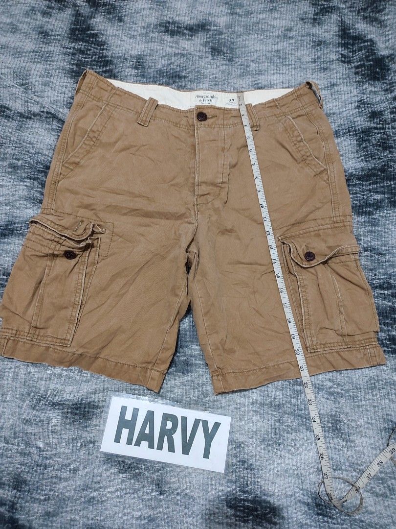 Abercrombie & Fitch Cargo Short (Category: Shorts) located in Cebu City. Submitted by haryvyylyynn (Listing ID 1464751343, Image 3). Description: Abercrombie & Fitch Cargo Waist 34 750+sf.