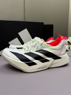 （分類：）位於 。 由 sneakerssssssssssss 提交（商品編號 1464673929，圖片 1）。簡介： 。