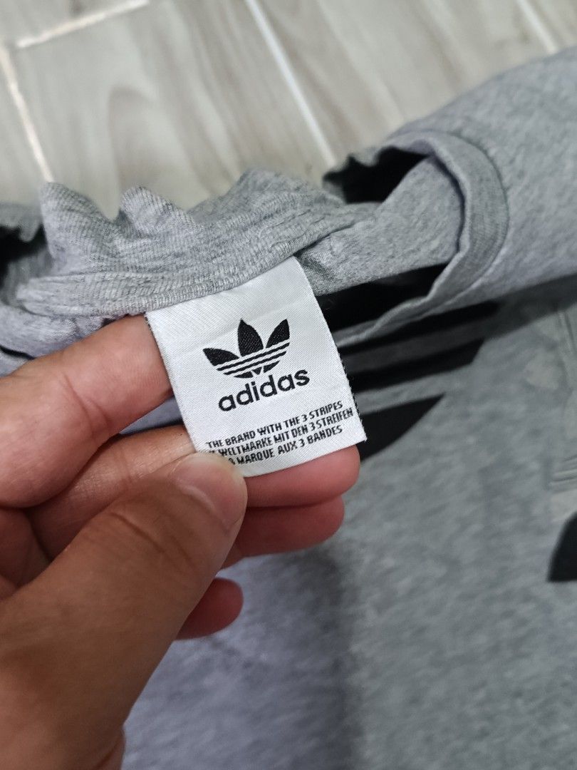 ADIDAS AOP DRESS TSHIRT (freeshipping) (Category: Dresses) located in Quezon City. Submitted by gyl-stop (Listing ID 1464701448, Image 2). Description: free shipping 20.5 x 33 very good condi cr: 9.5/10 issue: none.