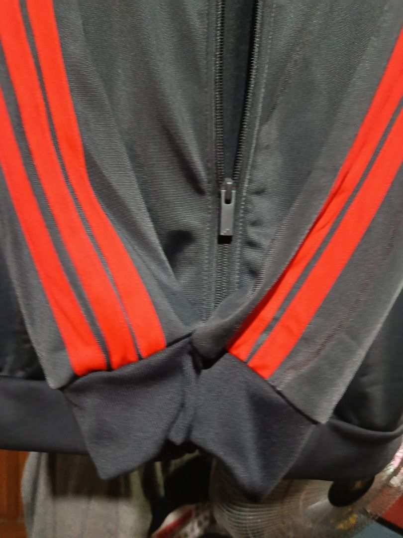 Adidas Audi Jacket (Category: Coats, Jackets and Outerwear) located in Manila. Submitted by jollypriceoff (Listing ID 1464671874, Image 3). Description: .