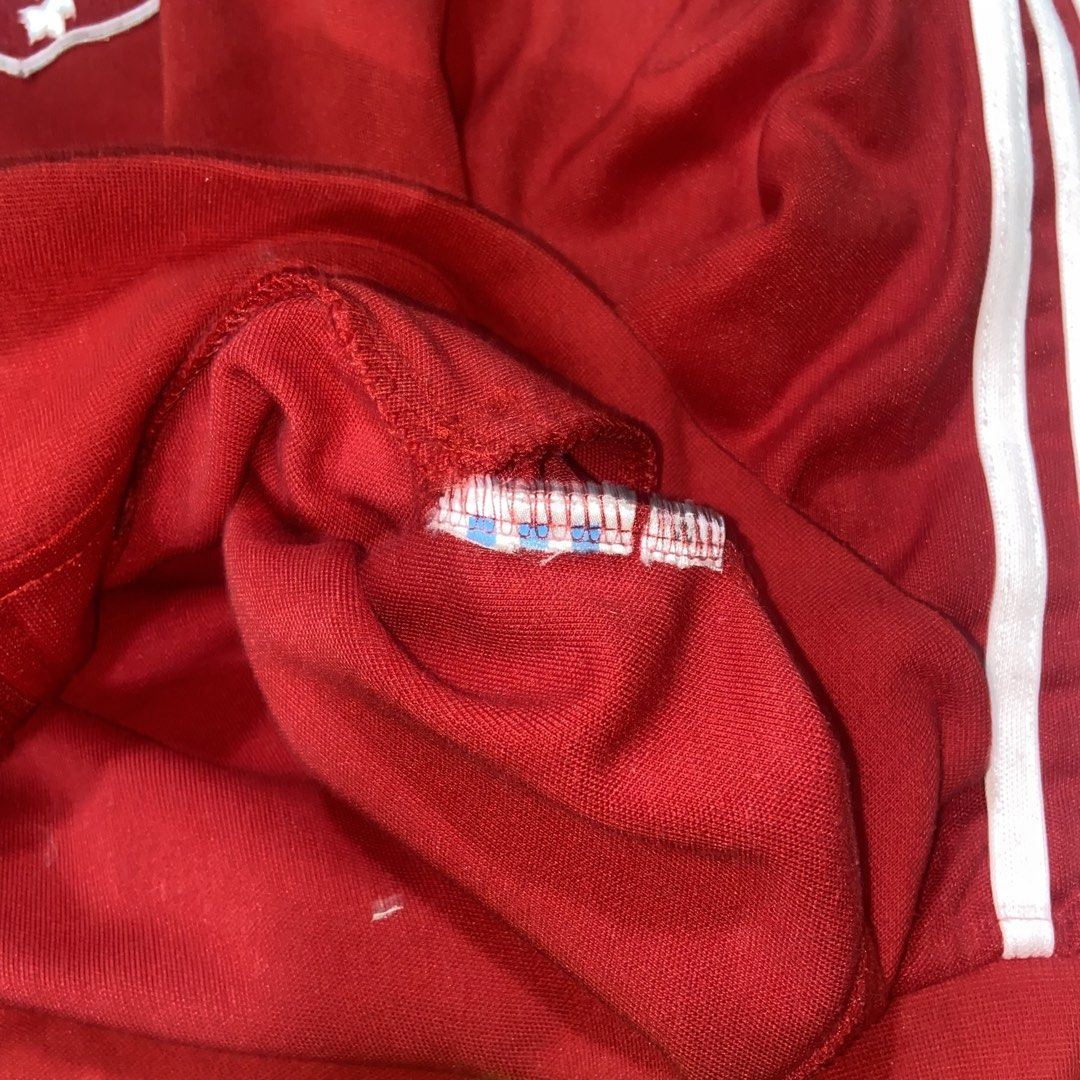 Adidas Czechoslovakia Country Track Jacket (Category: Activewear) located in Dasmarinas. Submitted by thrift2gems (Listing ID 1464587241, Image 3). Description: Adidas Czekchoslovakia County Track Jakcet✨ -WIDTH: 22 -LENGTH: 27.5 -COLOR RATE: 9.5/10 -CONDITION: 9.2/10 -ISSUE: NONE.