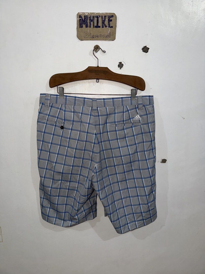 Adidas golf short (Category: Shorts) located in Cabuyao City. Submitted by mhikethrifters (Listing ID 1464618406, Image 2). Description: Adidas golf short Size 36 22 length Good as new condition 10/10 color rate No issue Authentic 580+ship only Dm.