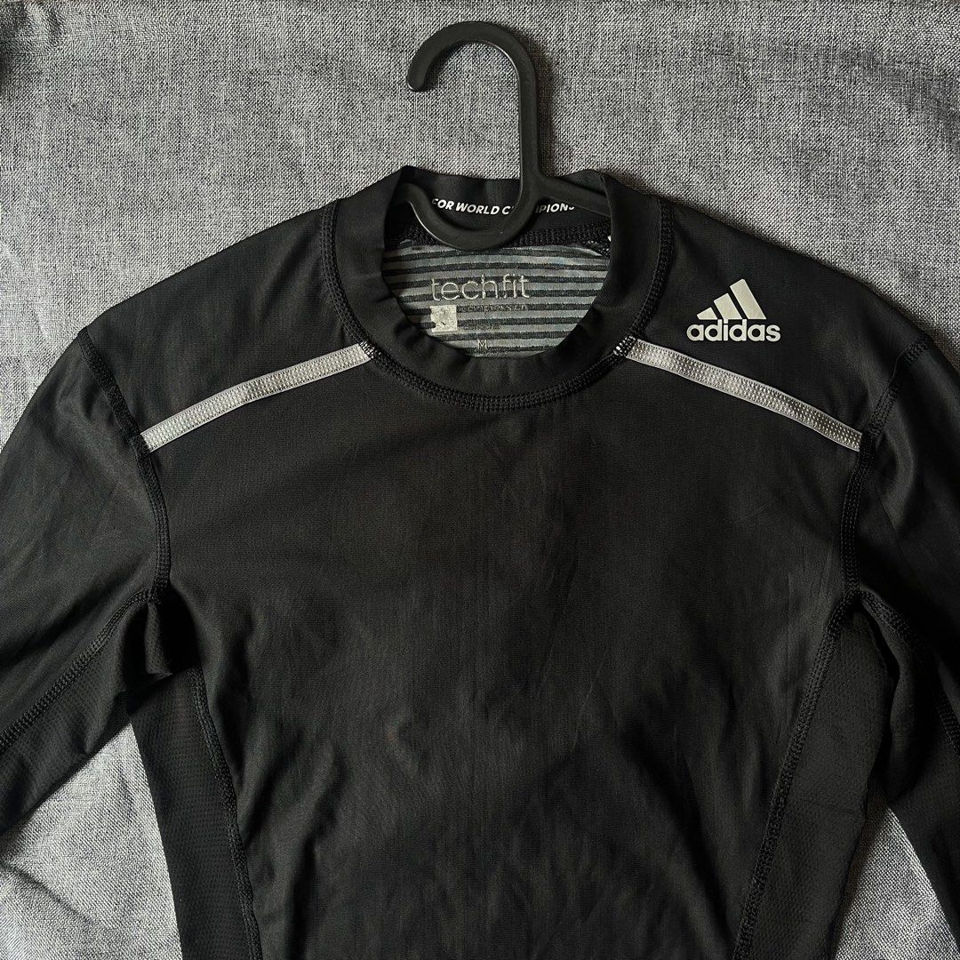 ADIDAS Men’s Techfit Compression (Category: Activewear) located in Imus. Submitted by thriftsportph (Listing ID 1464764580, Image 3). Description: .