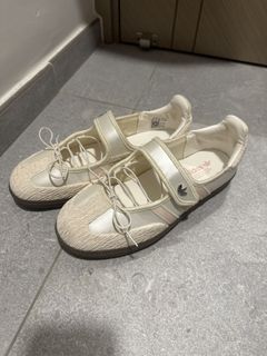 （分類：）位於 。 由 leigh_08 提交（商品編號 1464606901，圖片 1）。簡介： 。