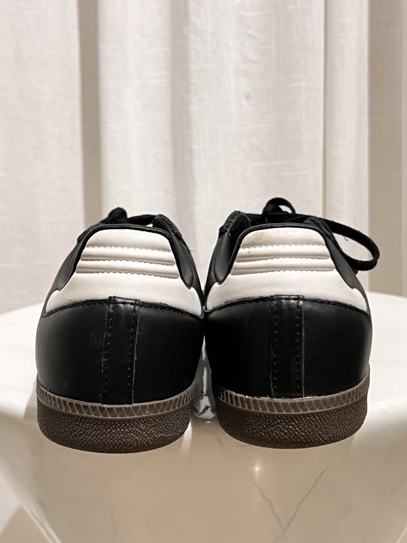 Adidas Sambas (Category: Sneakers) located in Cebu City. Submitted by cgdeclutters (Listing ID 1464583812, Image 2). Description: .