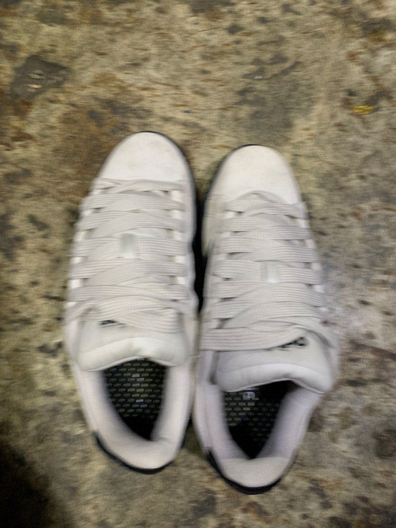 Adidas shoes (Category: Sneakers) located in Andop. Submitted by oalyc (Listing ID 1464586071, Image 2). Description: Size 8.