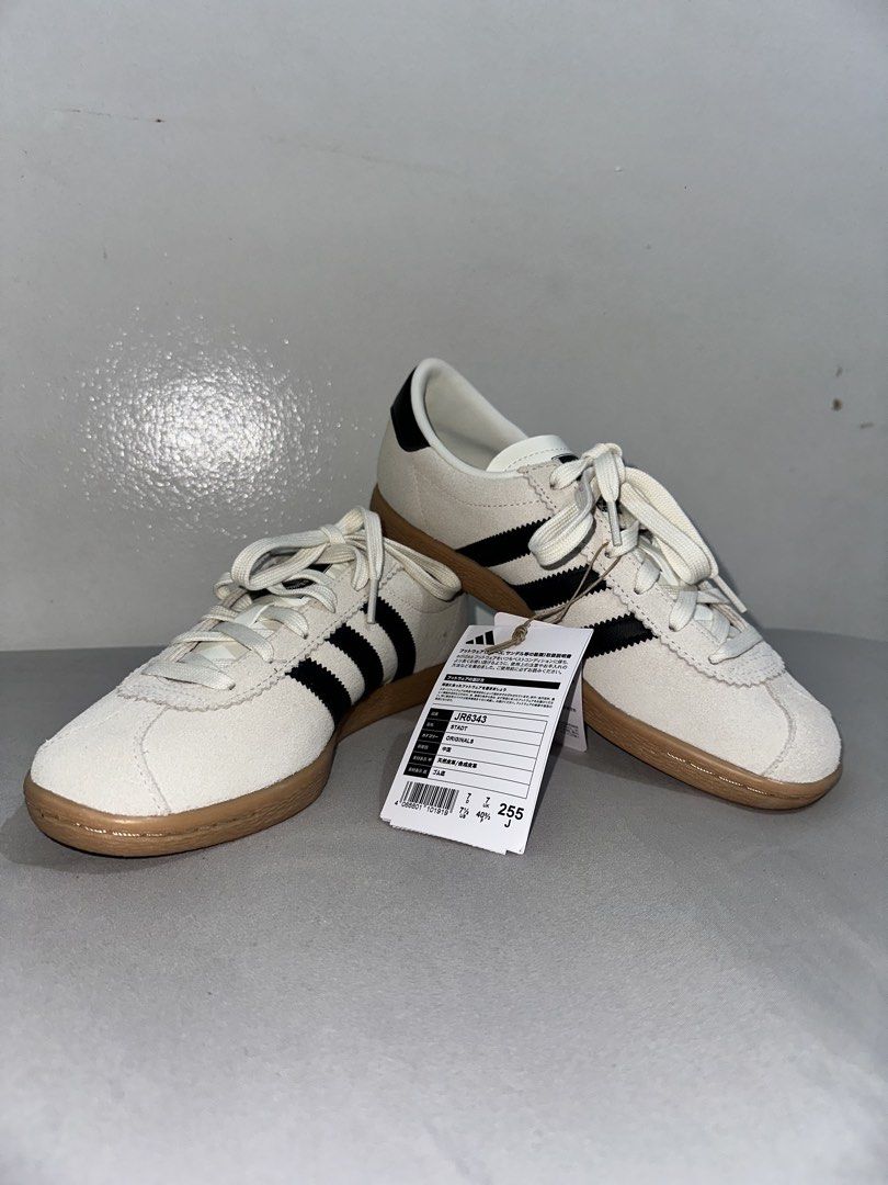 Adidas Stadt (Category: Casual Shoes) located in Manila. Submitted by itsmeneil (Listing ID 1464705495, Image 2). Description: - Adidas Stadt Off-White Black Gum Sole (7.5 US Mens) - Brand New w/ box - Bought it in Japan, can show proof/receipt of purchase - Rfs: wrong size - Can meet u up around taft or ship via lalamove within metro - Can also ship jnt (buyers expense) - Payment first via gcash or bank transfer - msg me for other details:).