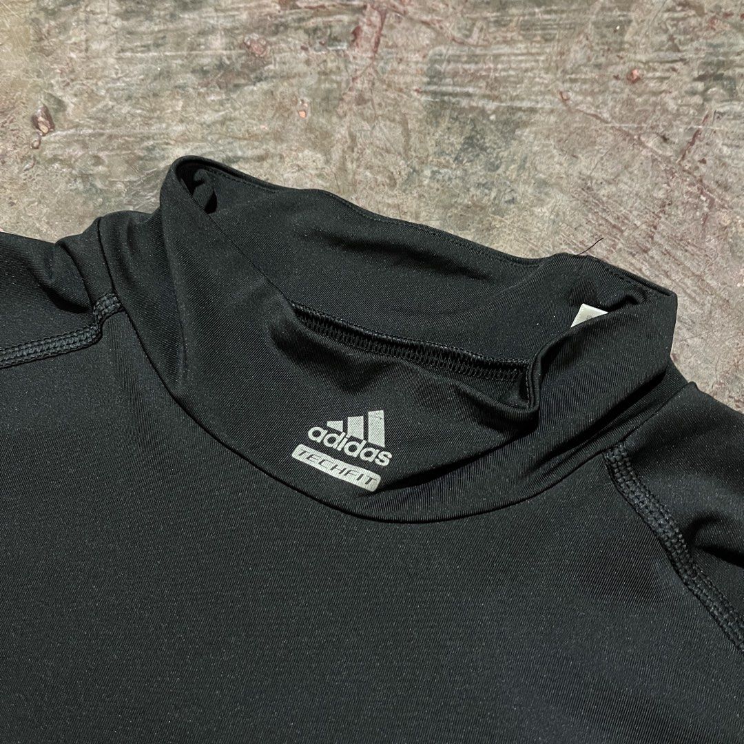 Adidas techfit compression longsleeves (Category: Activewear) located in Cagayan de Oro. Submitted by kojisalas (Listing ID 1464748860, Image 2). Description: Size medium.
