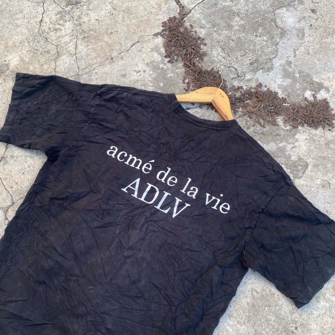 ADLV (Category: Tshirts & Polo Shirts ) located in Zamboanga. Submitted by aisanglgma52490 (Listing ID 1464663424, Image 3). Description: 22.5 × 28.5 LARGE EXCELLENT CONDITION.