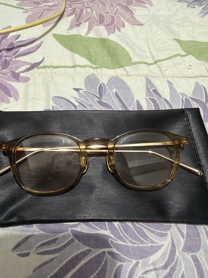 ADSR Glasses (Category: Sunglasses & Eyewear) located in Manila. Submitted by pjdvd (Listing ID 1464684816, Image 2). Description: Bought from Japan..