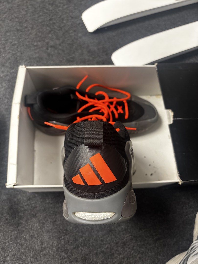 AE1 (Category: Casual Shoes) located in Manila. Submitted by happydolphin.50770a (Listing ID 1464741656, Image 3). Description: AE 1 Sz10 an Half .