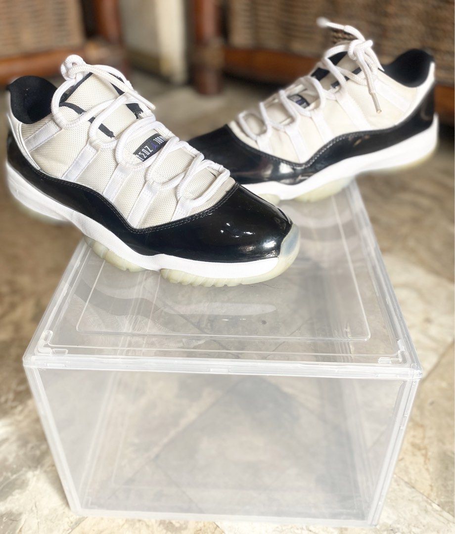 Air Jordan 11 Low Concords Size 9 (Category: Sneakers) located in San Pedro. Submitted by ragingbull23 (Listing ID 1464629993, Image 1). Description: For sale Jordan 11 Concords low LJR batch size 9 no box Excellent condition meetup: Alabang or Pacita complex wat u see is wat u get No return No refund .