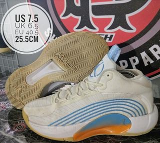 (Category: ) located in . Submitted by kalyedadshoesandapparel (Listing ID 1464701950, Image 1). Description: .