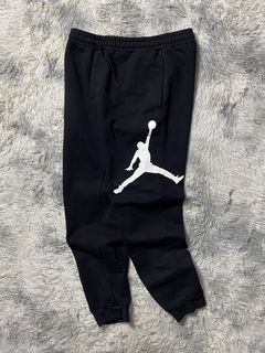 (Category: ) located in . Submitted by 415_thriftss (Listing ID 1464630803, Image 1). Description: .