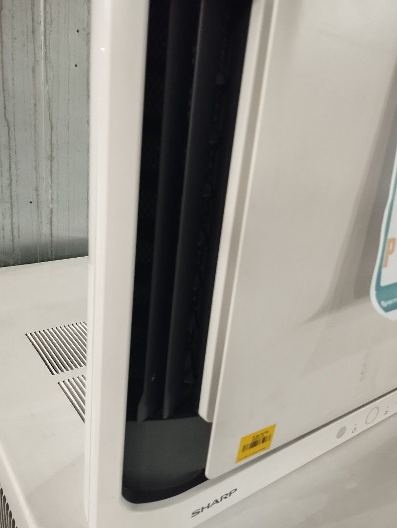 AIR PURIFIER (Category: Air Purifiers & Dehumidifiers) located in Caloocan City. Submitted by dhiony (Listing ID 1464602694, Image 3). Description: -AIR PURIFIER -USED -WE ACCEPT CARD PAYMENT.