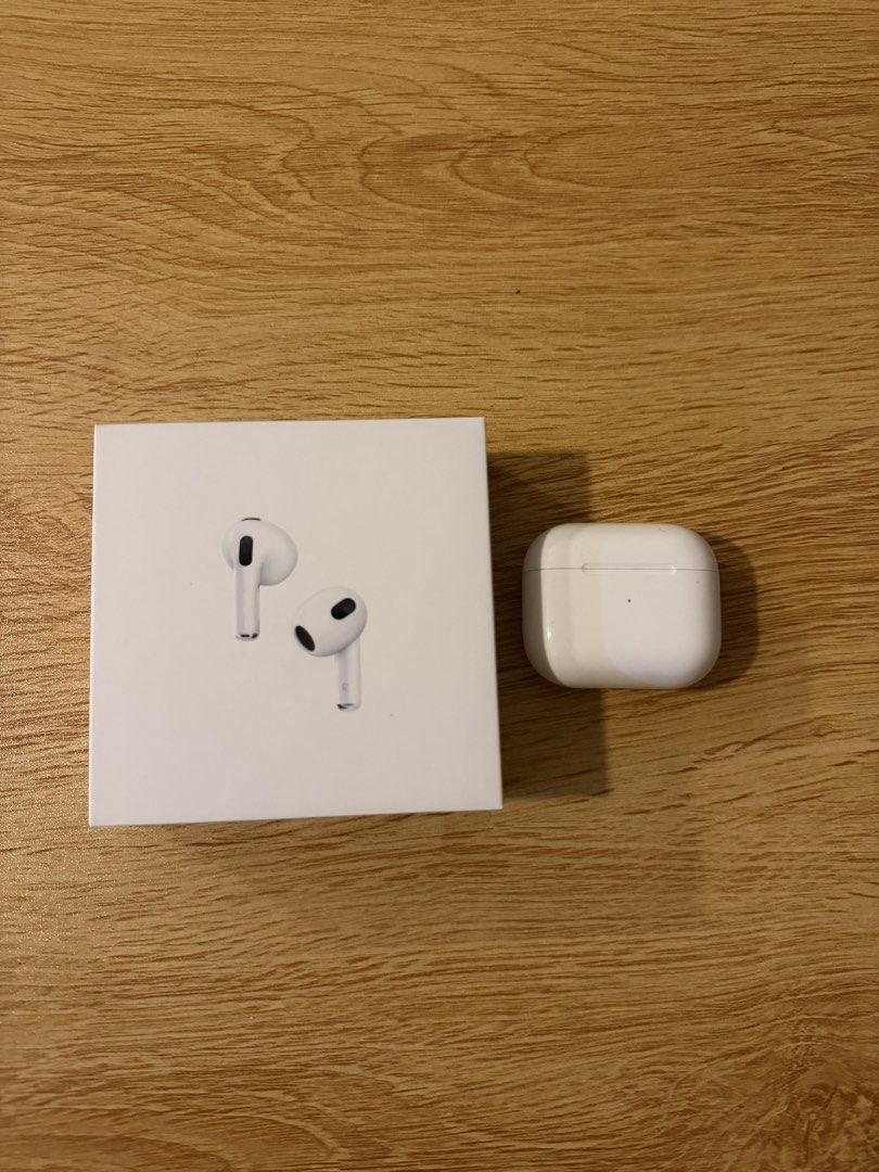 Airpods 3rd Generation (Category: Earphones) located in Taguig. Submitted by mcamille (Listing ID 1464606239, Image 1). Description: .