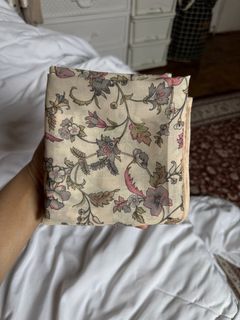 (Category: ) located in . Submitted by lovebybusyra (Listing ID 1464624214, Image 1). Description: .