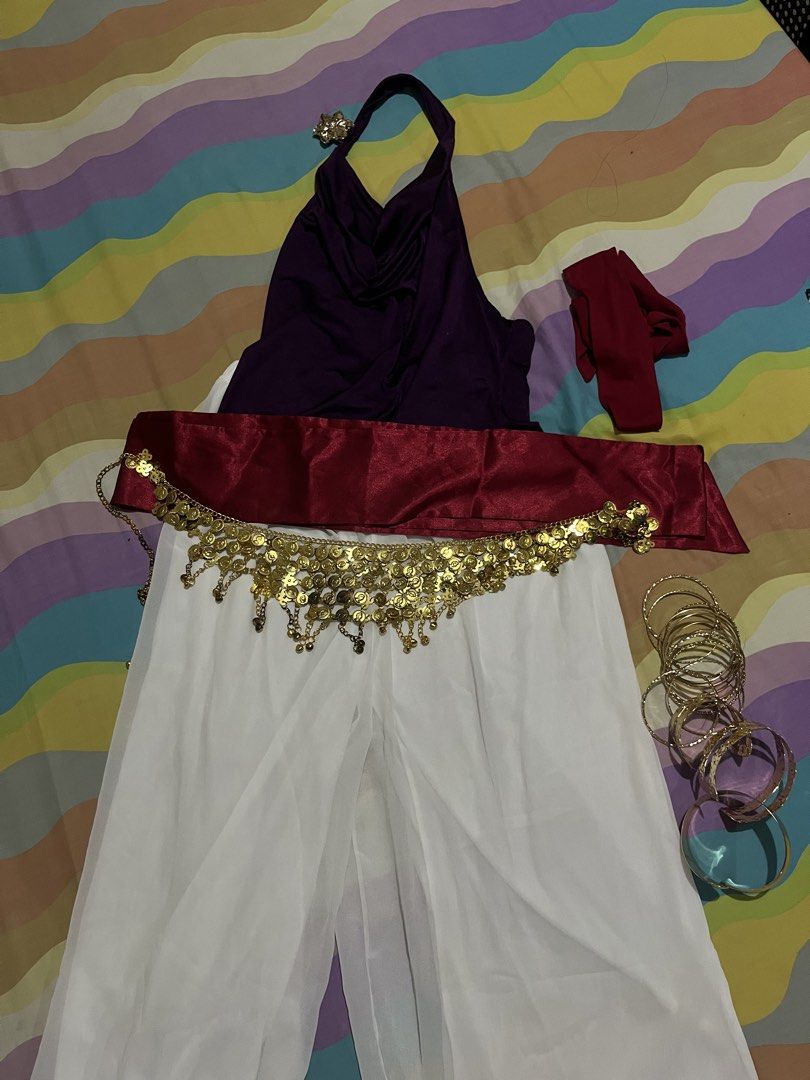 Aladdin inspired halloween costume (Category: Sets or Coordinates) located in Mandaue City. Submitted by zinniaxclaire (Listing ID 1464659696, Image 1). Description: Sold as set Used once Pm me for when worn picture Top - size M Bottom - freesize up to XL.