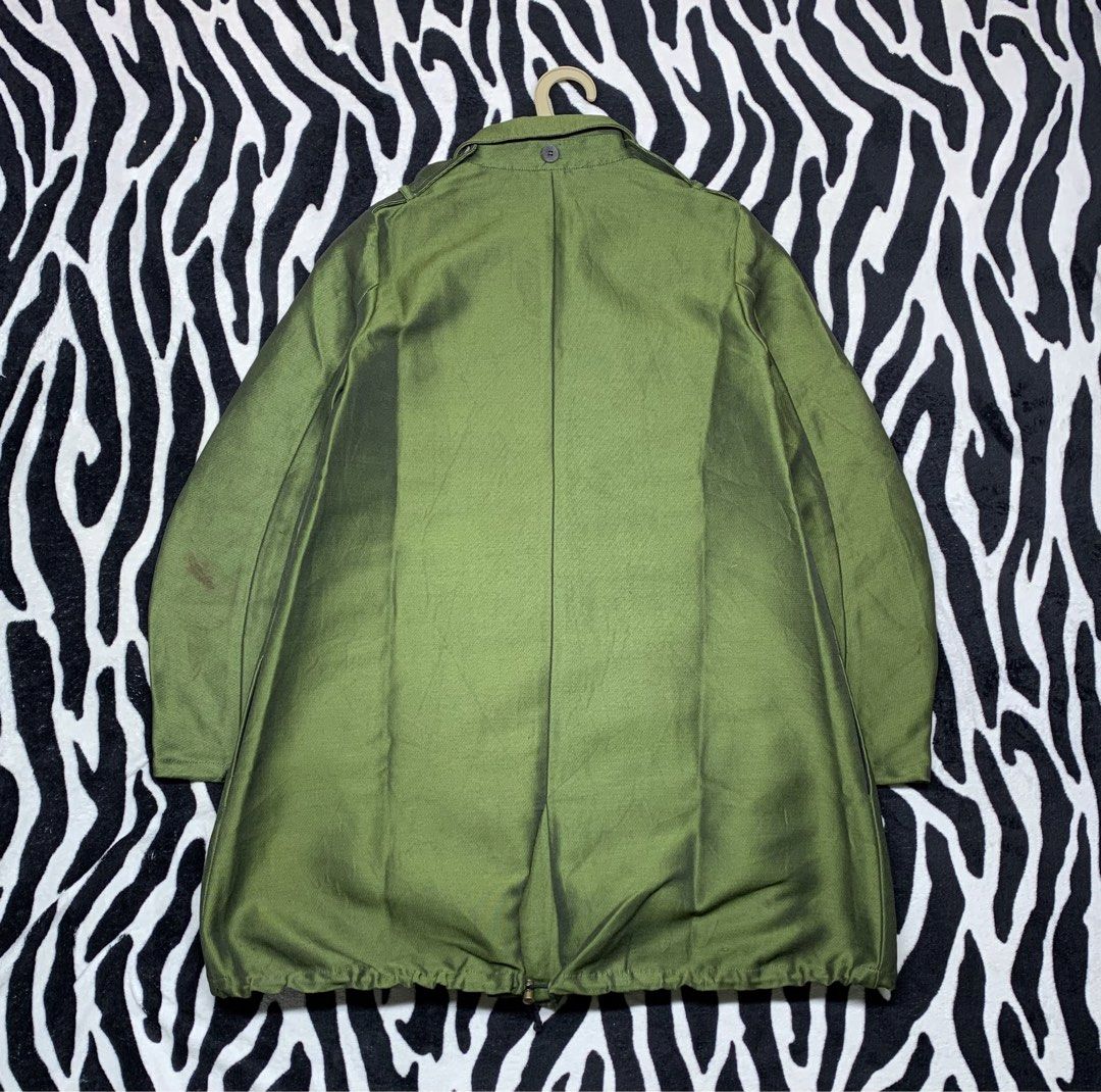 ALEXANDER WANG GREEN METALLIC JACKET (Category: Coats, Jackets and Outerwear) located in Cagayan de Oro. Submitted by yooow.c (Listing ID 1464747409, Image 3). Description: 18 x 30 - excellent condition - need wash lang - hard fabric - single stitch like vintage style - no hood lang.