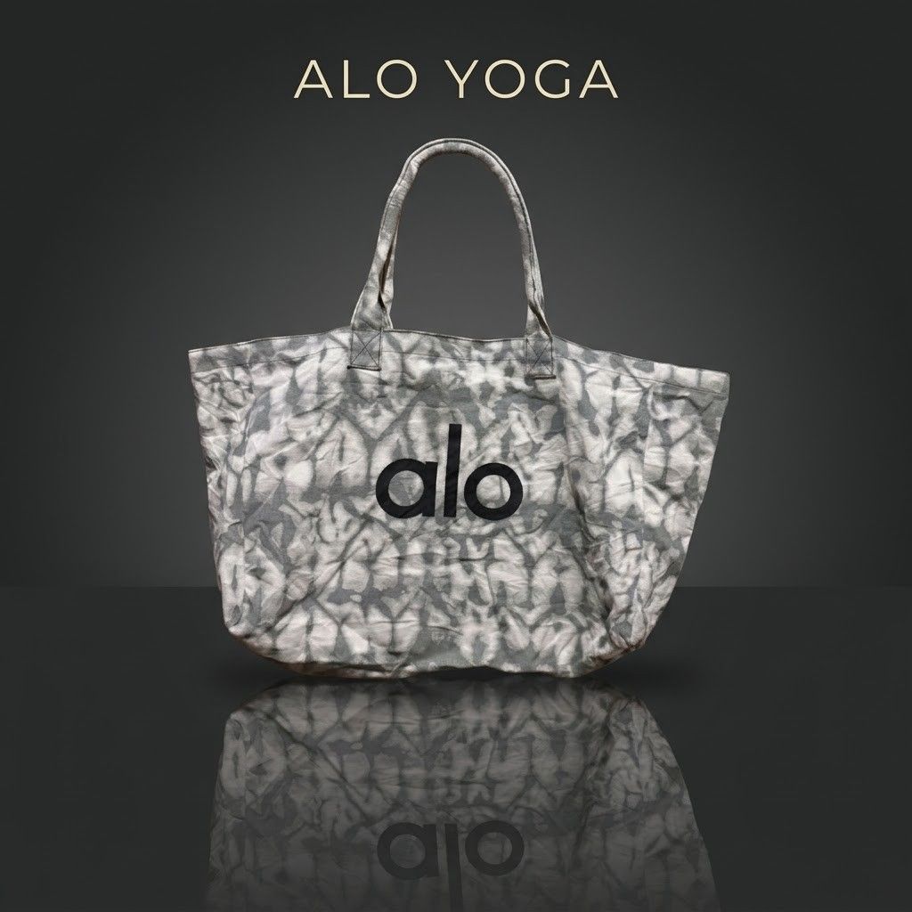 Alo Tote bag (Category: Tote Bags) located in Alburquerque. Submitted by abj_thriftshop (Listing ID 1464709739, Image 1). Description: xl size 2 available.