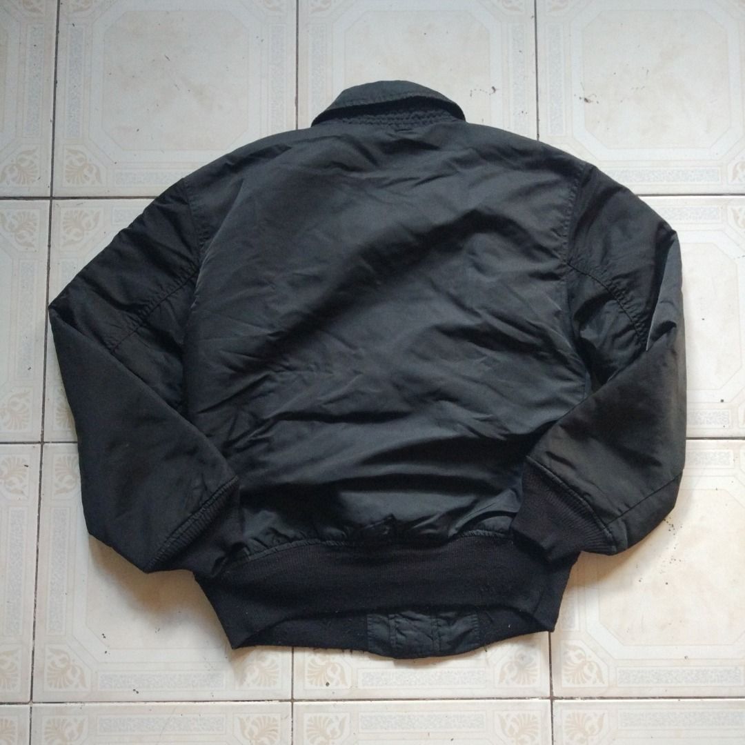 Alpha Industries CWU-45 Jacket S (Category: Coats, Jackets and Outerwear) located in Pasay City. Submitted by denimdude.ph (Listing ID 1464654045, Image 2). Description: made in USA no size tag, fits small scratch and stitching issue, last pics.