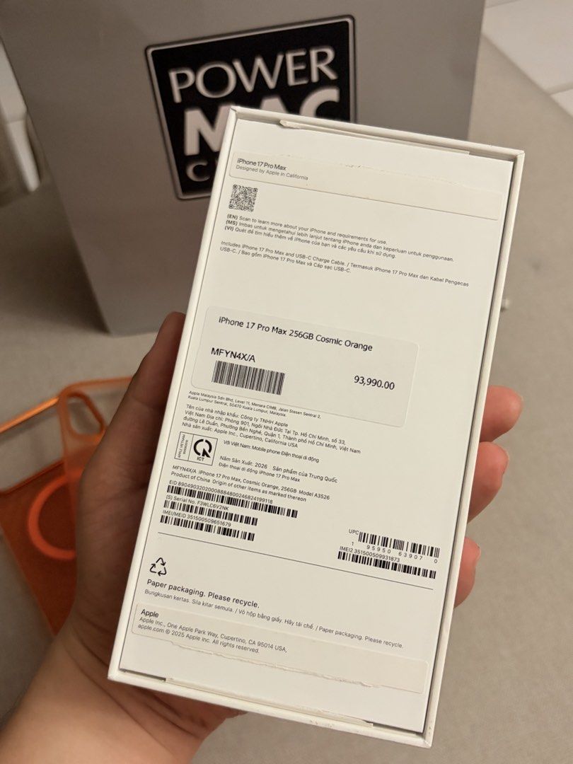 Apple iPhone 17 Pro Max 256GB Cosmic Orange (Category: iPhone 17 Series) located in Manila. Submitted by kevin.cee (Listing ID 1464735931, Image 2). Description: For Sale Only‼️ NO TO SWAP 🚫 Meet Up📍 Timog Ave Starbucks, Sm The Block, Trinoma, Greenhills Only Last Price: ₱65,000 RFS: Need Cash -Factory Unlocked (Any Sim) -100% Makinis (Pwede Sa Maarte) -No history of Repair (Slightly Used) -100% Batt Health / 62 Cycle Count Inclusions: •Origina