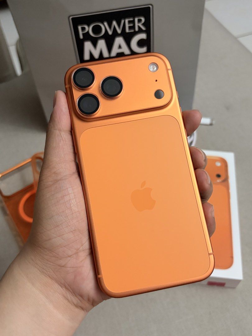 Apple iPhone 17 Pro Max 256GB Cosmic Orange (Category: iPhone 17 Series) located in Manila. Submitted by kevin.cee (Listing ID 1464735931, Image 1). Description: For Sale Only‼️ NO TO SWAP 🚫 Meet Up📍 Timog Ave Starbucks, Sm The Block, Trinoma, Greenhills Only Last Price: ₱65,000 RFS: Need Cash -Factory Unlocked (Any Sim) -100% Makinis (Pwede Sa Maarte) -No history of Repair (Slightly Used) -100% Batt Health / 62 Cycle Count Inclusions: •Origina