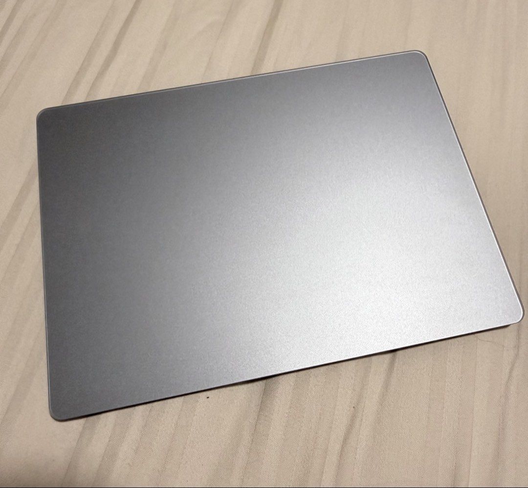 Apple Magic Trackpad 2 A1535 (Category: Laptops & Notebooks) located in Muntinlupa City. Submitted by themarketday (Listing ID 1464709155, Image 1). Description: Original. No issue. Just the unit. No box. No power cords. Selling low at 4k..