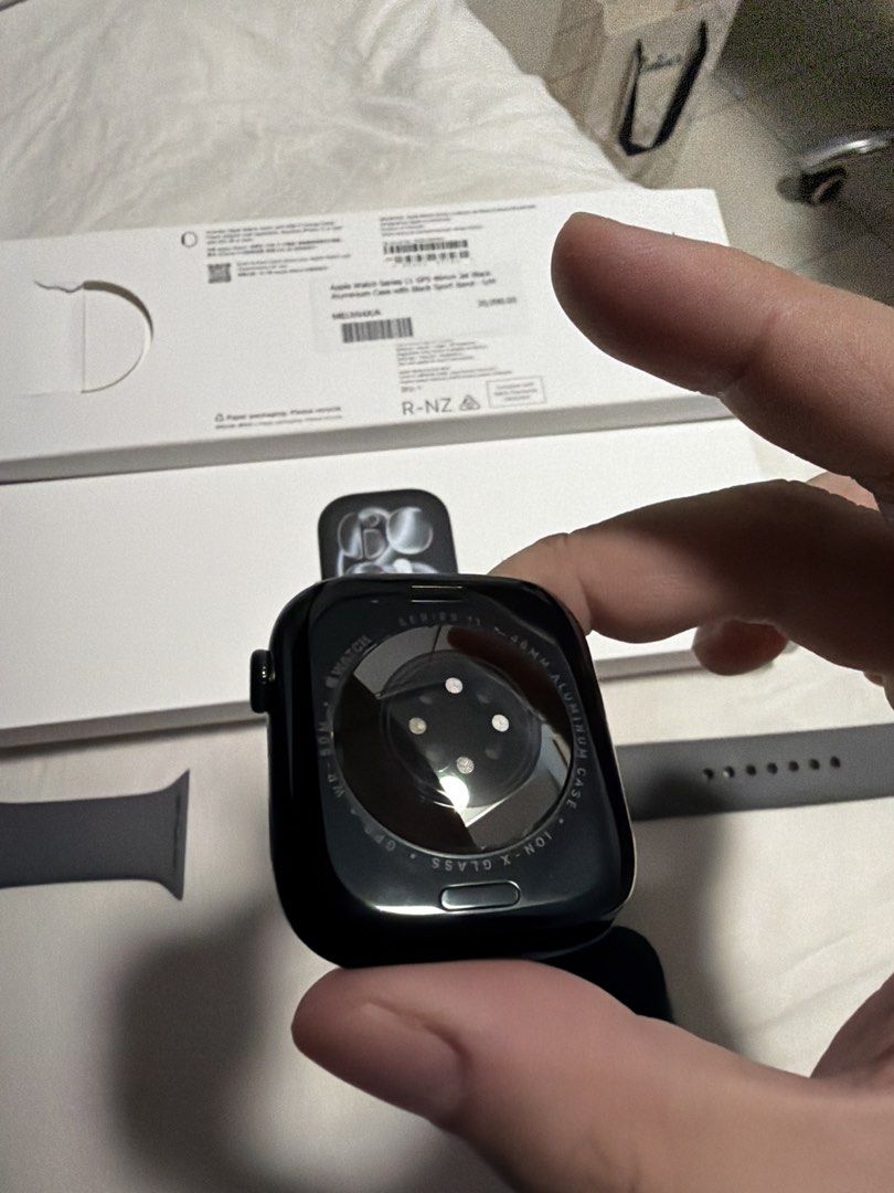 APPLE WATCH SERIES 11 GPS 46mm (Category: Wearables & Smart Watches) located in Manila. Submitted by yoyohanchecharon (Listing ID 1464724970, Image 3). Description: APPLE WATCH SERIES 11 GPS 46MM JET BLACK ALUMINUM CASE WITH BLACK SPORTS BAND Original sport band size is S/M but I bought a M/L from The Loop, same store as I got the watch can give both bands RFS- di ko bet smart watches, i dont find use for it. clean watch no issues no scratches. s