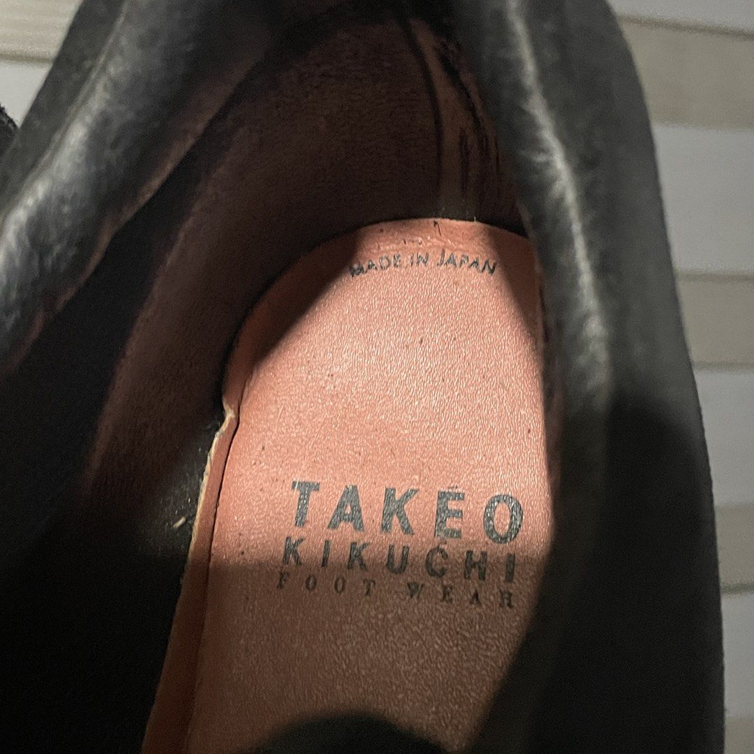 ARCHIVED(?) TAKEO KIKUCHI MID-TOP SINGLE MONK STRAP SHOEd (Category: Dress Shoes) located in Muntinlupa City. Submitted by smg1771 (Listing ID 1464734856, Image 3). Description: ARCHIVED(?) TAKEO KIKUCHI MID-TOP SINGLE MONK STRAP SHOE 26cm/8us/41eu japan-made lightly used, almost new issue: sticker residue stain po yung nasa toe (right pair) more likely washable with soap minimal drags, hindi upod dm me!.
