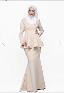 (Category: ) located in . Submitted by shopwithzaa (Listing ID 1464710795, Image 1). Description: .