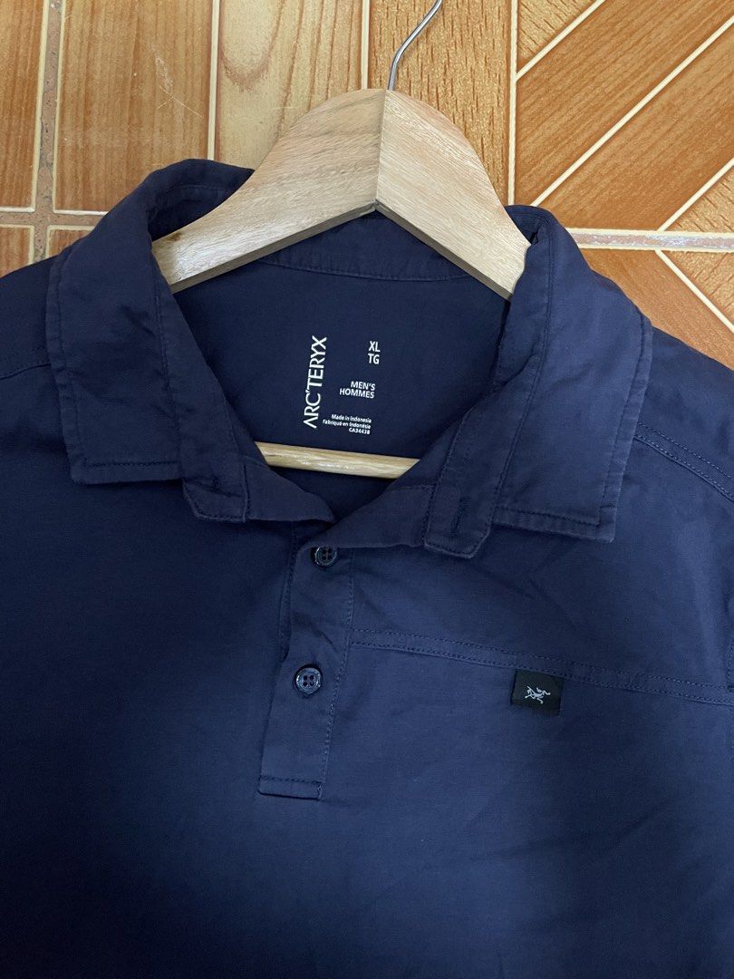 ARC’TERYX (Category: Tshirts & Polo Shirts ) located in Muntinlupa City. Submitted by clarencemirones (Listing ID 1464708638, Image 3). Description: ARC’TERYX XL| 21 x 27 fits sz; M - L ₱800 only dm me! .
