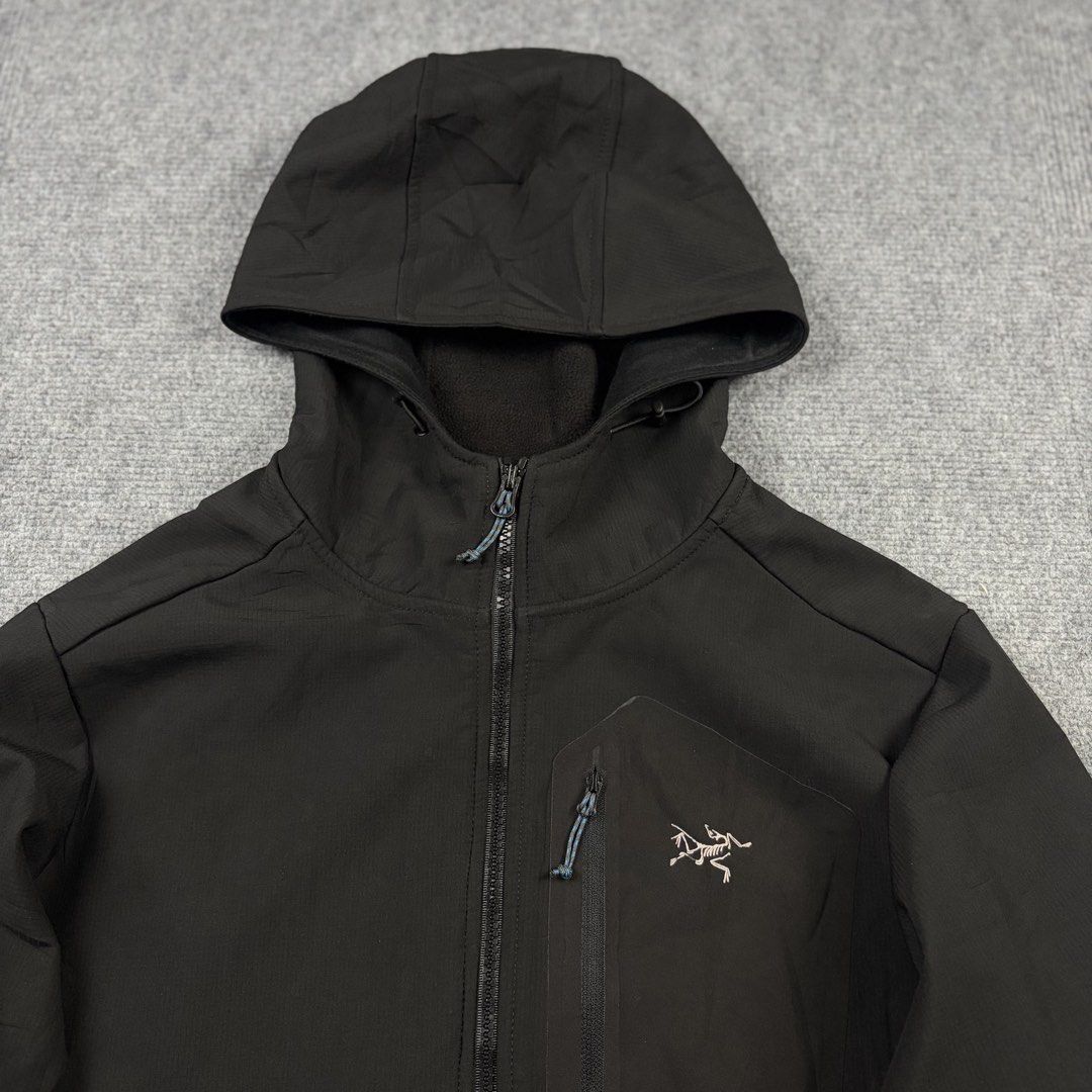 Arcteryx Gamma Jacket (Category: Coats, Jackets and Outerwear) located in Manila. Submitted by yourtherapist_ (Listing ID 1464706341, Image 3). Description: Arcteryx Gamma Jacket Size: XL Condition: Very Good Flaw: Has some removed parts on logo (see pics) Material: 100% Polyester Made in: Vietnam Measurements Width: 22 Length: 28 Shoulder: 18 Sleeve: 25 1,500.