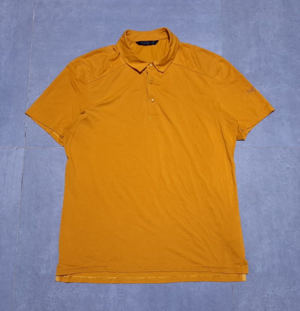 Arcteryx Poloshirt (Category: Activewear) located in Rizal. Submitted by marcothrifts (Listing ID 1464739780, Image 2). Description: Arcteryx Poloshirt M on tag Width: 20 Length: 27 Color rate: 9.9/10 Excellent Condition No issue.