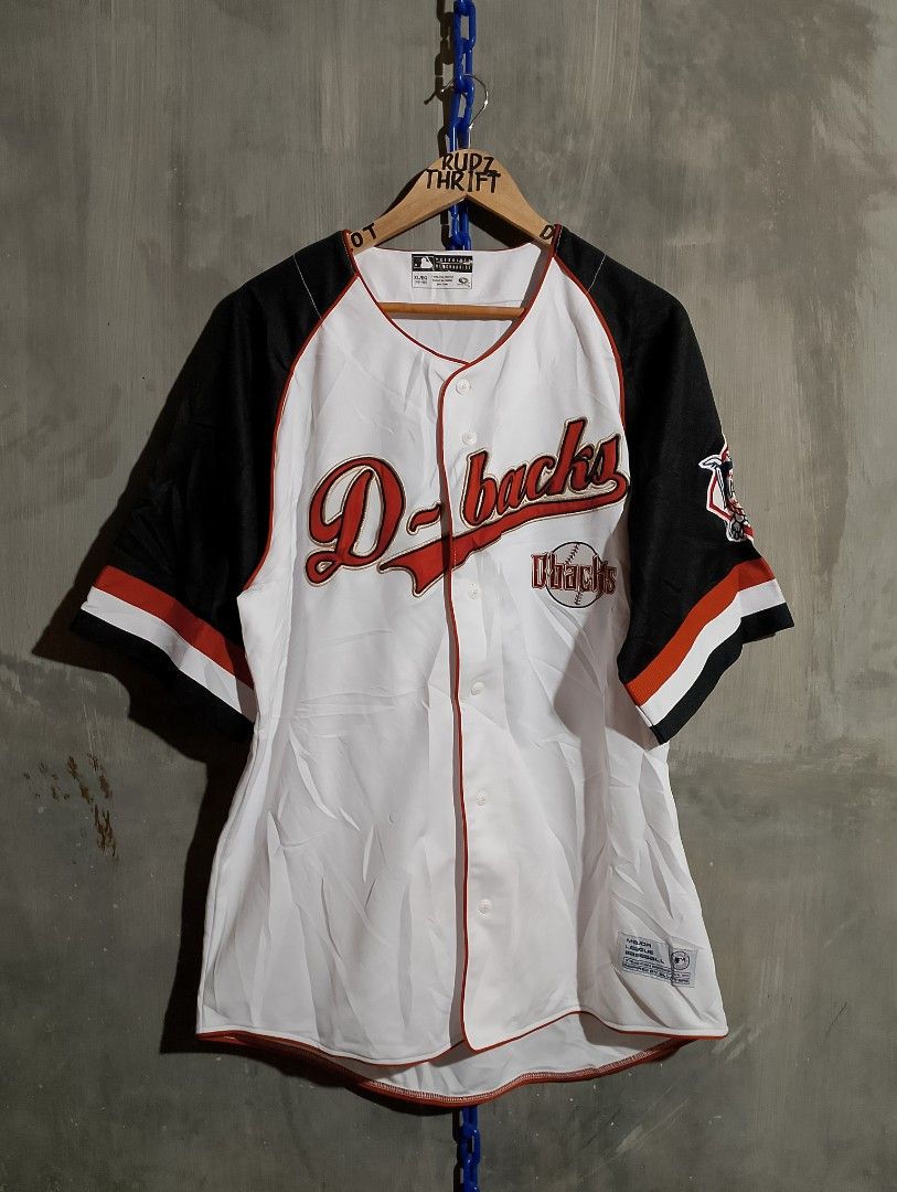 ARIZONA DIAMOND BUCKS JERSEY 25X34 (Category: Tshirts & Polo Shirts ) located in Sorsogon. Submitted by rudzthrift360 (Listing ID 1464603864, Image 1). Description: .