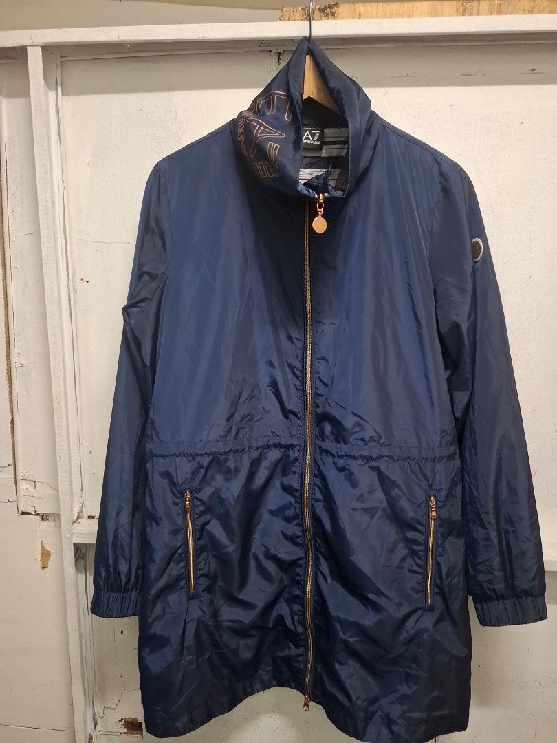 ARMANI EXCHANGE LONG WINDBREAKER (Category: Coats, Jackets and Outerwear) located in Antipolo. Submitted by goldentiger-ac44 (Listing ID 1464674019, Image 1). Description: ARMANI EXCHANGE LONG WINDBREAKER FOR WOMEN'S SIZE MEDIUM GOOD AS NEW CONDITION ANTIPOLO CITY LOCATION.