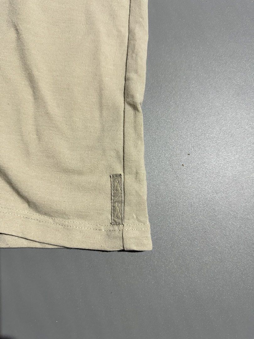 ARMANI EXCHANGE POLO (Category: Activewear) located in Makati City. Submitted by js.street.finds (Listing ID 1464683162, Image 2). Description: Dimes 21/29.