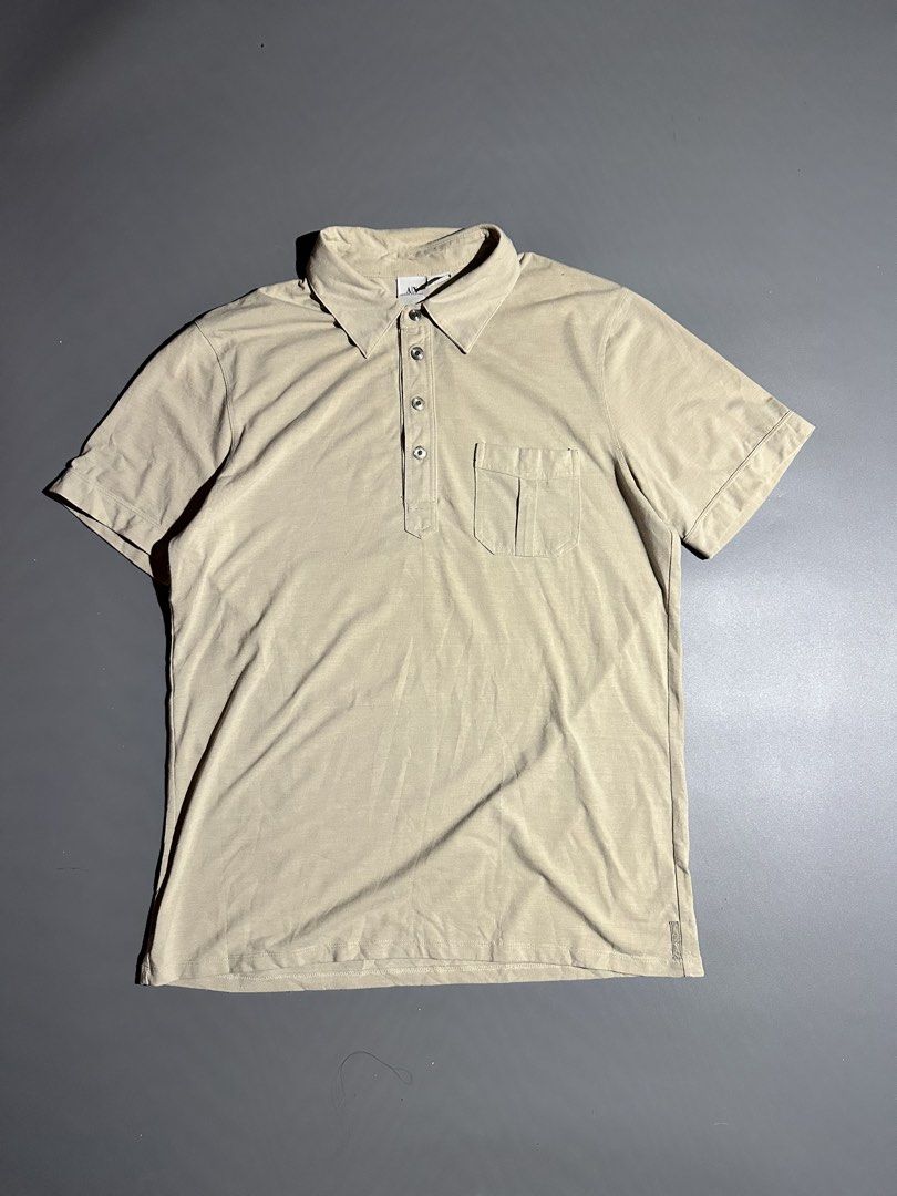 ARMANI EXCHANGE POLO (Category: Activewear) located in Makati City. Submitted by js.street.finds (Listing ID 1464683162, Image 1). Description: Dimes 21/29.