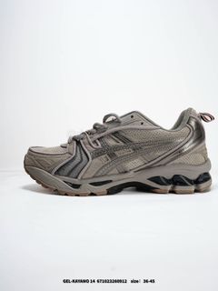 (Category: ) located in . Submitted by pickplanet_sneaker_shirt (Listing ID 1464701242, Image 1). Description: .