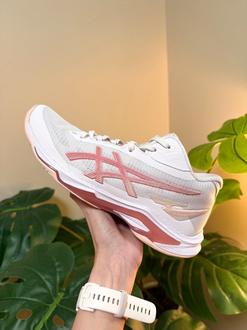 ASICS Netburner Ballistic FF4 (Category: Sneakers) located in Pasig City. Submitted by justinenide (Listing ID 1464611460, Image 2). Description: Used for only a month, around 3x a week for open plays. Well taken care of and definitely not abused—still looks and feels very new. RFS: Just doesn’t match my personal style 😅 and preferred color 💜 👟 Asics Netburner Ballistic FF MT 4 📏 US 8.5 🏷️ Php 7,000 ( negotiable) 🏷️ Bought in Asics Podium B