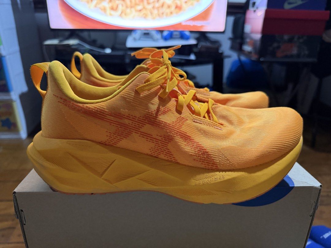 Asics Novablast 5 Size 9.5 US (Category: Sneakers) located in Quezon City. Submitted by bryanskeee (Listing ID 1464703776, Image 3). Description: For sale Novablast 5 Size 9.5 US Fitted only bnew All conplete with box and receipt Meetups gcash laalmove Thank you.