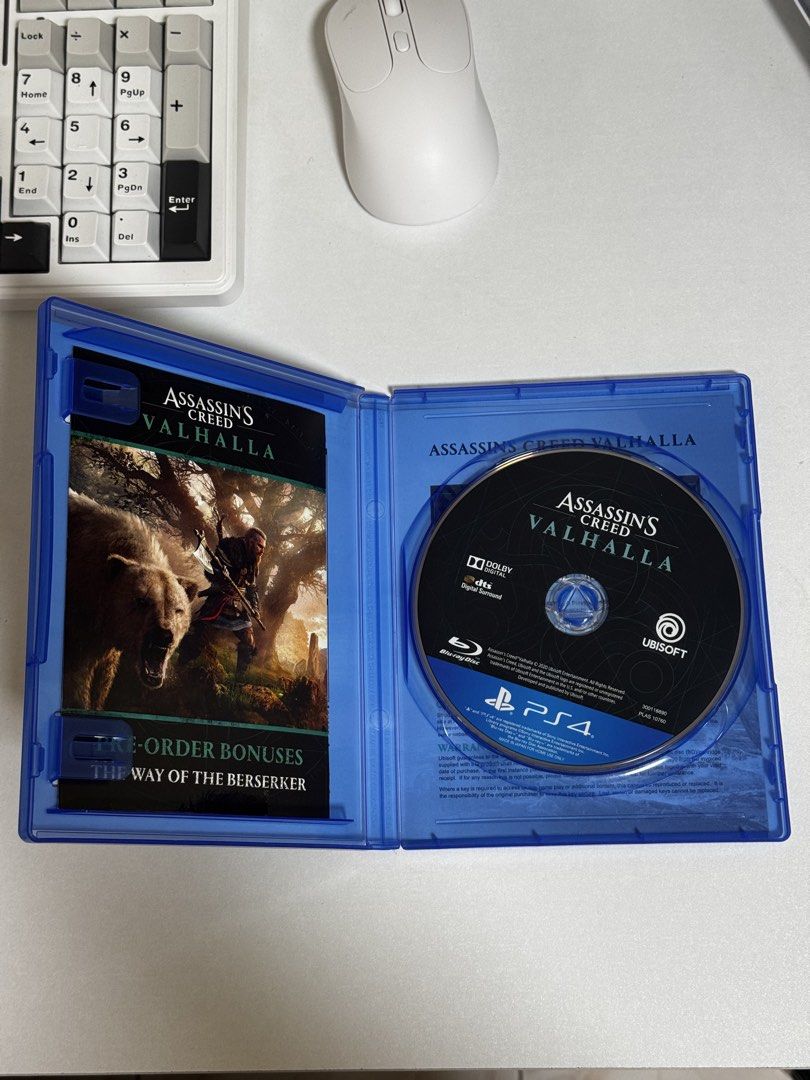 Assassin's Creed Valhalla Limited Edition PS4 Game (Category: PlayStation) located in Penaranda. Submitted by deardarlaph_ (Listing ID 1464614173, Image 3). Description: - Assassin's Creed Valhalla Limited Edition for PS4 - Includes additional digital content - PS5 upgrade available - Case in good shape - Ready for your next Viking adventure!.