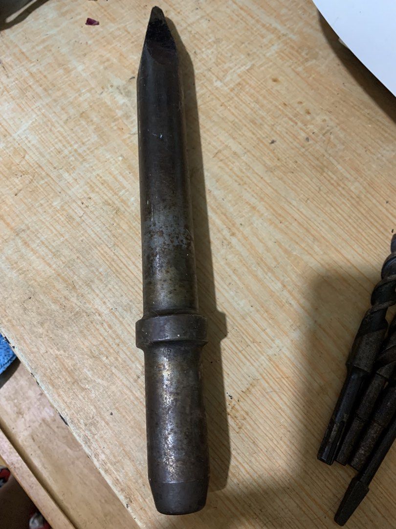 Assorted Hammer Drill Bits and Chisels Set (Category: Construction Tools & Equipment) located in Malolos. Submitted by rubyche88 (Listing ID 1464698558, Image 3). Description: - Bundle includes heavy-duty demolition hammer bits and masonry drill bits - Various sizes and tip types included for different jobs - Made of solid steel, perfect for concrete and brick work - Condition: Used with rust marks and normal wear from previous work - Selling as 