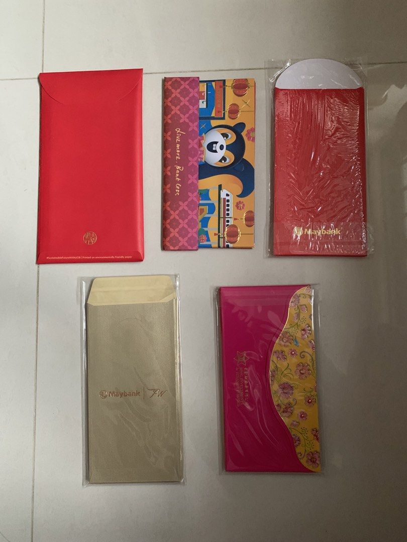 Assorted Red Packets (Category: Everything Else) located in Singapore. Submitted by bluevalley (Listing ID 1464649623, Image 2). Description: Bundle of assorted red packets Designs include: UOB , DBS/POSB. Maybank & Sing investments All for $5 Free tracked mail .