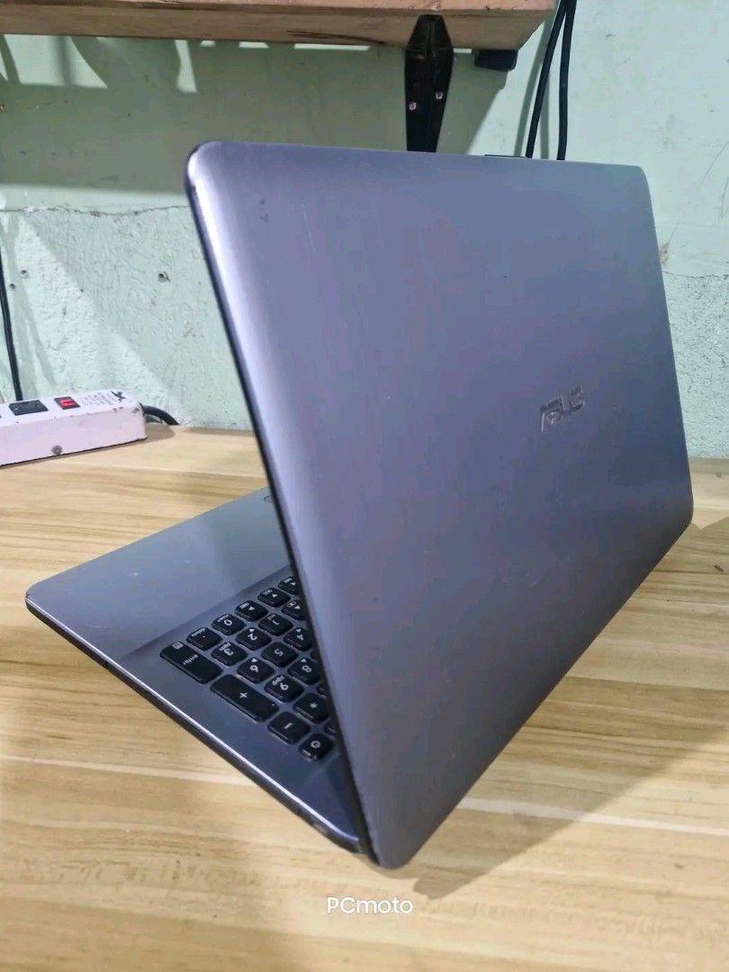 ASUS Laptop 7th gen i7 (Category: Laptops & Notebooks) located in Dasmarinas. Submitted by wisefire_0714d2 (Listing ID 1464576152, Image 2). Description: Asus laptop 7th generation i7 windows 11 pro 256gb ssd storage 12gb ram no issues long battery life with orig charger 3500.