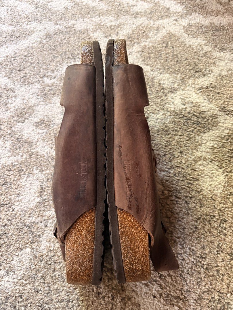 Auth Preloved Birkenstock Milano (Category: Shoe inserts & accessories) located in Paranaque City. Submitted by silentstone.dolphin (Listing ID 1464664214, Image 3). Description: Oiled Leather Material.. Brass Buckle.. Visible Print.. Size 43-44eur.. Clean&Ready to Wear✅ Super Gwapo in Actual😍.